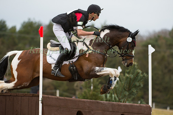 Alex Hua Tian riding Ustinov Van Elsenham