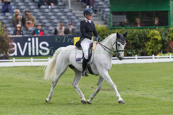 Isabel English (AUS) and  Feldale Mouse