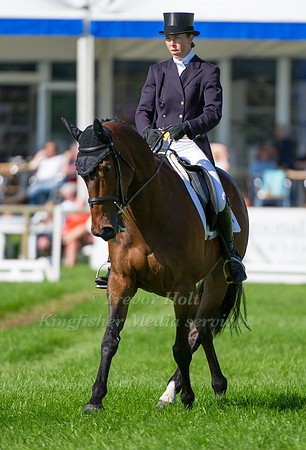 Emily Gilruth and Bay Carrick Road