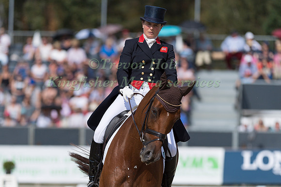 Piggy French (GBR) and Quarrycrest Echo