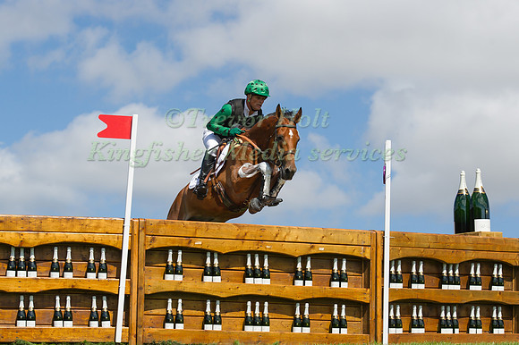 MICHELE  MOOR (SUI) RIDING THE DUTCH HORSE