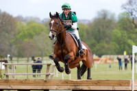 Mary King riding Kings Temptress