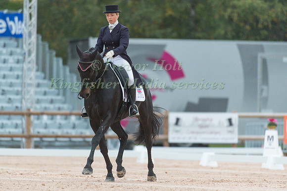 Emma Hyslop-Webb of Great Britain riding Pennlands Douglas