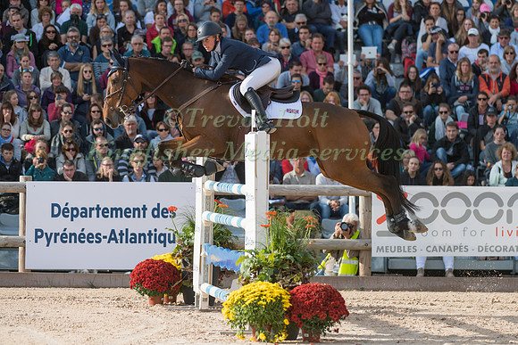 Georgie STRANG (GBR) AND COOLEY EARL
