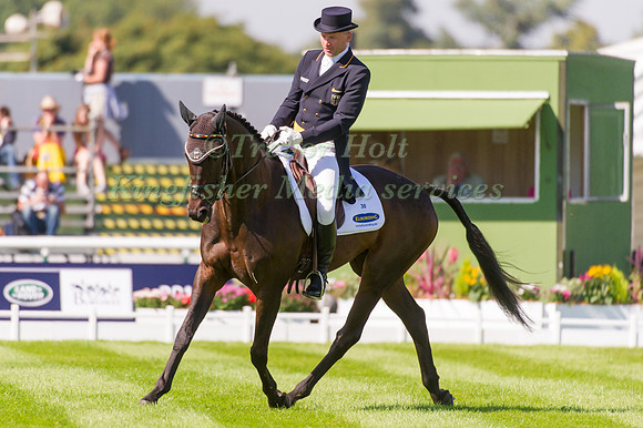 Andreas Dibowski and FRH Butts Leon