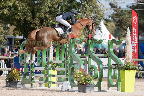 Pascale BOUTET (FRA) AND POL DES VENTS
