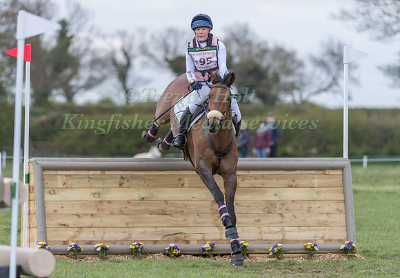 HEIDI COY (GBR) AND CARRIGSEAN TIGERSEYE