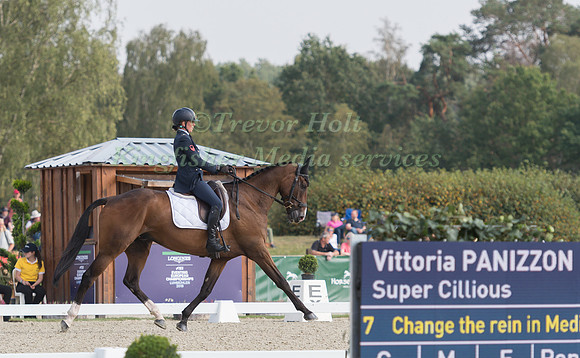 Vittoria Panizzon (ITA) and Super Cillious