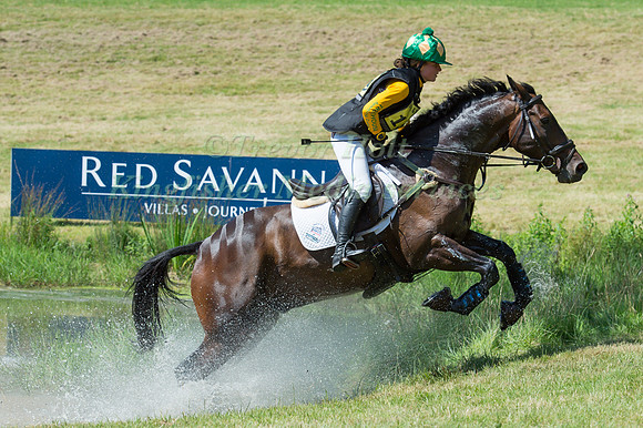 NICKY HILL (GBR) RIDING MGH BINGO BOY
