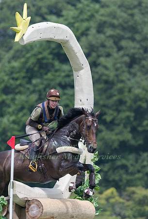 LAURA  HOOGEVEEN (NED) AND QUIBUS