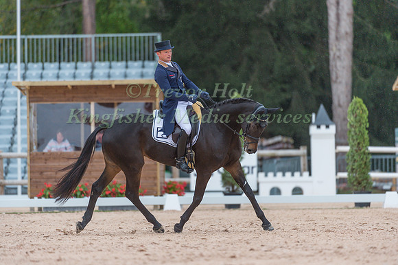 Michael Jung (GER) riding FIscherrocana FST