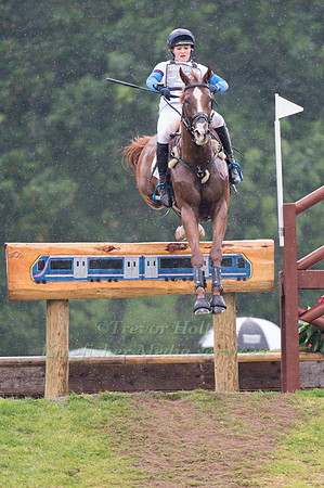 Holly Woodhead of Great Britain riding DHI Lupison