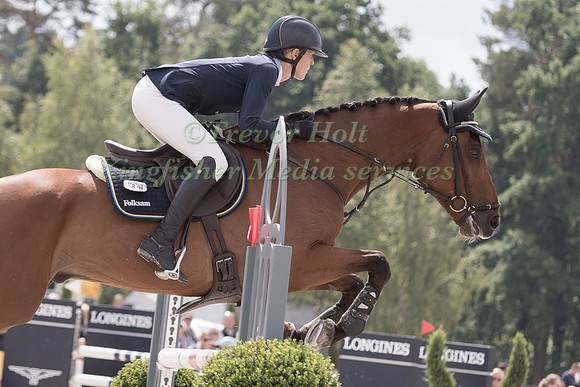 ANNA FRESKGARD (SWE) AND FLY AWAY V D N. RANCH