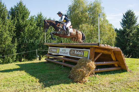 Caroline Powell (NZL) riding Spice Sensation