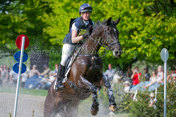 Nicola Wilson And Opposition Buzz
