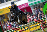 BECKY WOOLVEN (GBR) AND CHARLTON DOWN RIVERDANCE