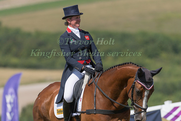 NICOLA WILSON (GBR) AND ONE TWO MANY-4