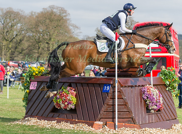 PAUL SIMS  RIDING  GLENGARNOCK