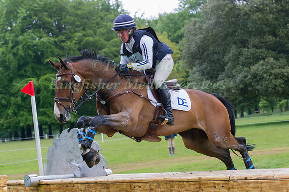 Kate  Rocher-Smith (GBR)  riding Call Me Dassett