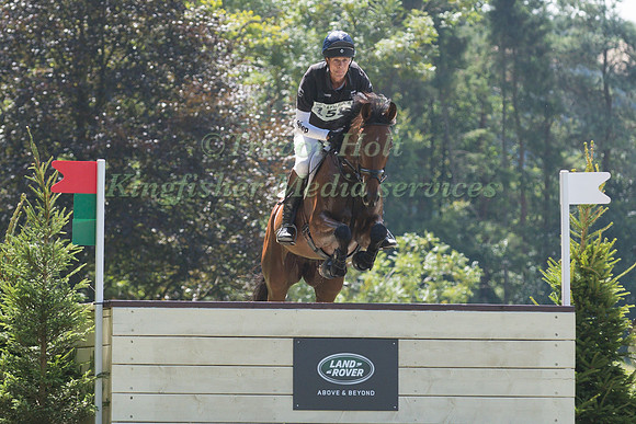 WILLIAM FOX-PITT AND YES I CAN