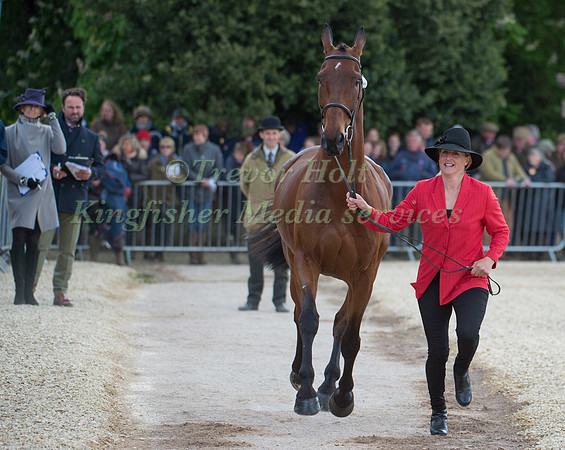 Kristina Cook (GBR) and De Novo News