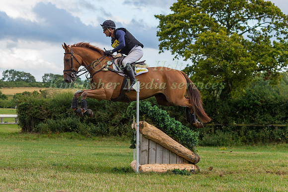 BILL  LEVETT (AUS) AND LATES QUIN
