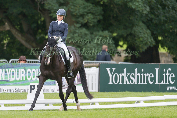 SARA SQUIRES (GBR) AND SULA BLUE TAKING PART IN THE DRESSAGE PHASE OF THE  CCI THREE STAR COMPETITION AT THE 2017 EQUI-TREK BRAMHAM INTERNATIONAL HORSE TRIALS