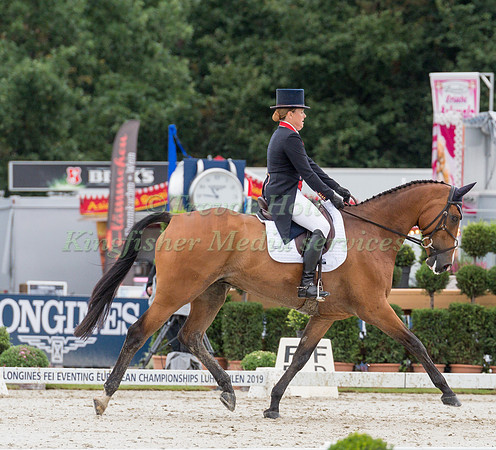 Pippa Funnell (GBR) and Majas Hope