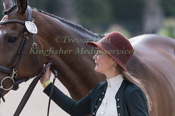 Malin Josefsson (SWE) and  Golden Midnight