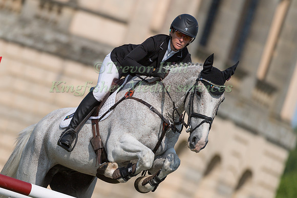CAROLINE  POWELL (NZL) AND SINATRA FRANK BABY