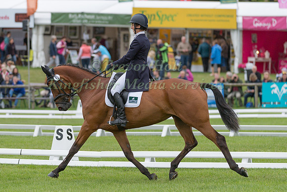 BECKY WOOLVEN (GBR) AND DHI BABETTE K