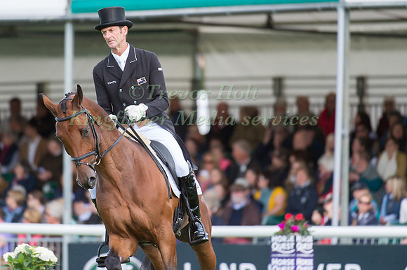 Mark Todd (NZL) and  Leonidas II