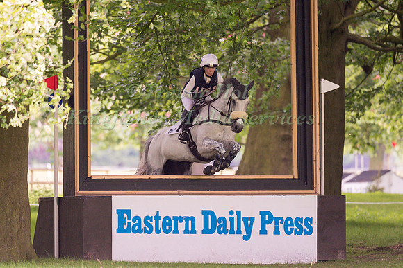 SAMANTHA HOBBS (GBR) AND TRESOKE