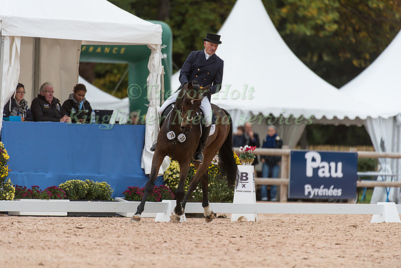 Elmar Lesch of Germany riding Lanzelot  113