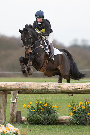 Pippa Funnell (GBR) riding Cooley Top Cat