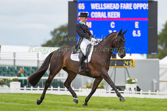 Coral Keen (GBR) and  Wellshead Fare Opposition