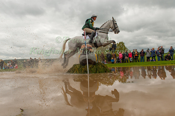 Aoife  Clark (IRL) riding  ARCO BB