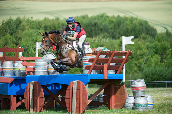 KATIE BLELOCH  RIDING  BULANO