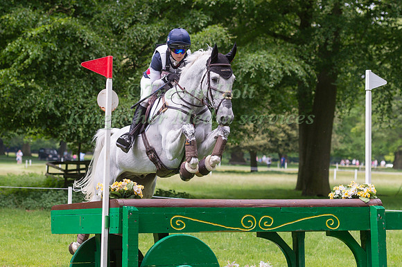 LAURA COLLETT (GBR) AND BILLY BOUNCE