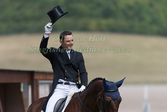 ALEXANDER BRAGG (GBR) AND ZAGREB