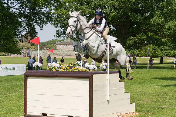 SOPHIA LEE (GBR) AND PORTERS HILL