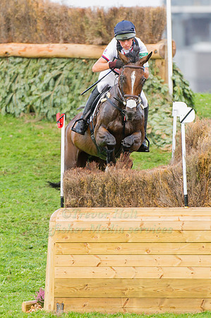Izzy Taylor and KBIS Briarlands Matilda