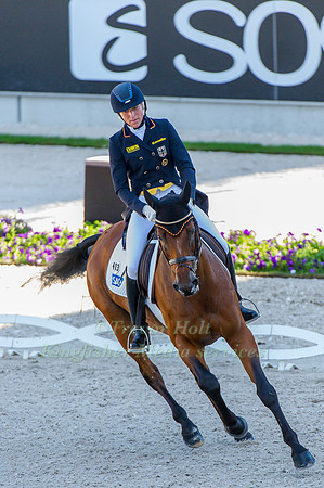 Ingrid Klimke riding Horseware Hale Bob taking part in the dressage test
