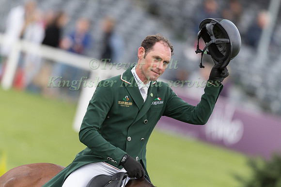 Joseph Murphy (IRL) and  Sportsfield Othello