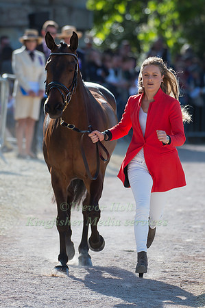 Camilla Speirs of Ireland and Portersize Just A Jiff