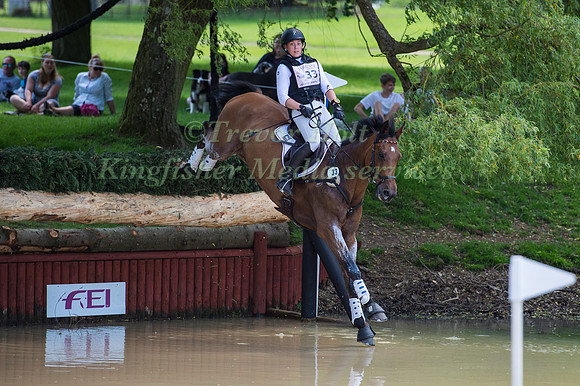 HANNA  KNUEPPEL (GER) AND CARISMO 22