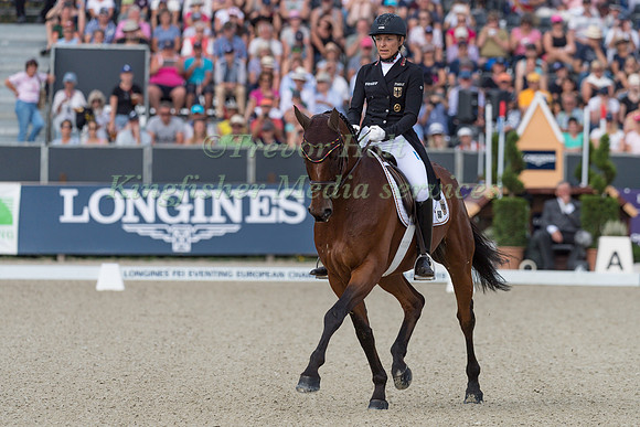 Ingrid Klimke (GER) and SAP Hale Bob OLD