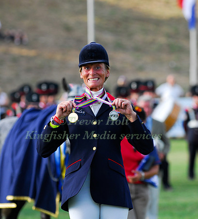 Mary King Celebrates Team Gold and Individual Silver
