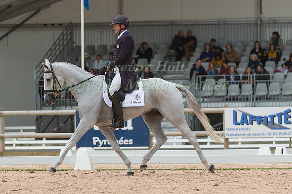 Boyd Martin (USA) riding Cracker Jack