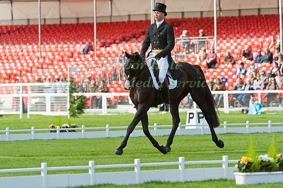 Nick Gauntlett and Chapel Amble